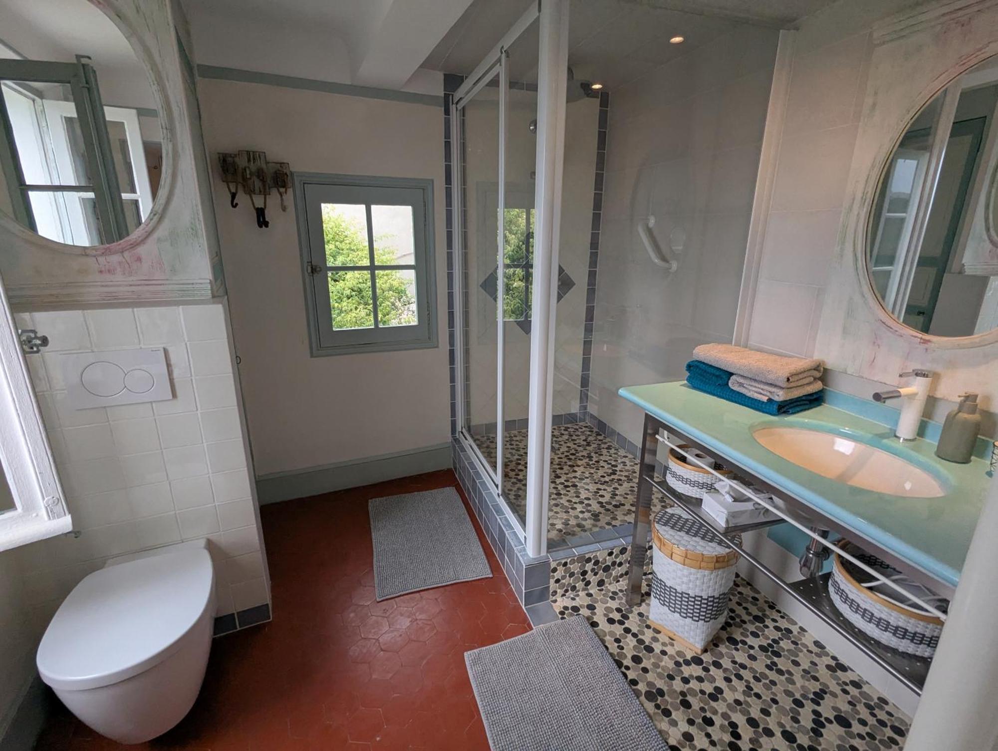 Les Chapeliers Bed & Breakfast Claviers Exterior photo